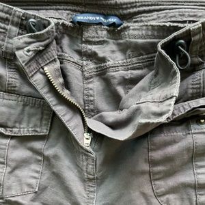 Brandy Melville Kim Cargo Pants (Grey / size S)